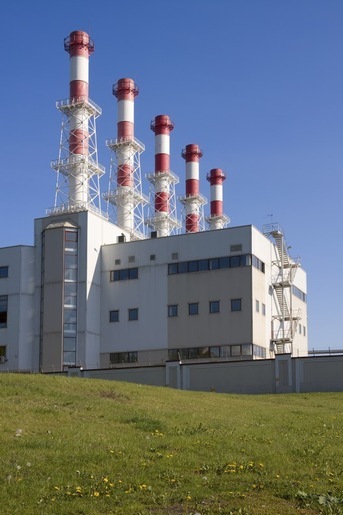 Industrial manufacturing facility representing Hydraulic Supply Company's solutions for the manufacturing industry