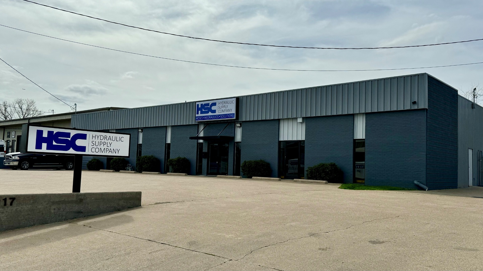 Nashville, TN Retail Store