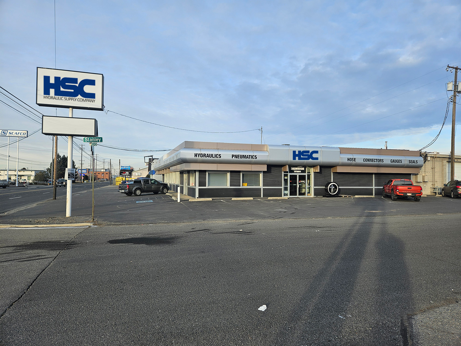 Spokane, WA Retail Store